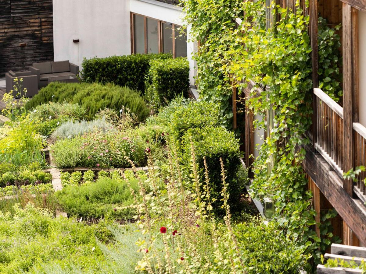 Biohotel Theiner'S Garten Lana Exterior foto