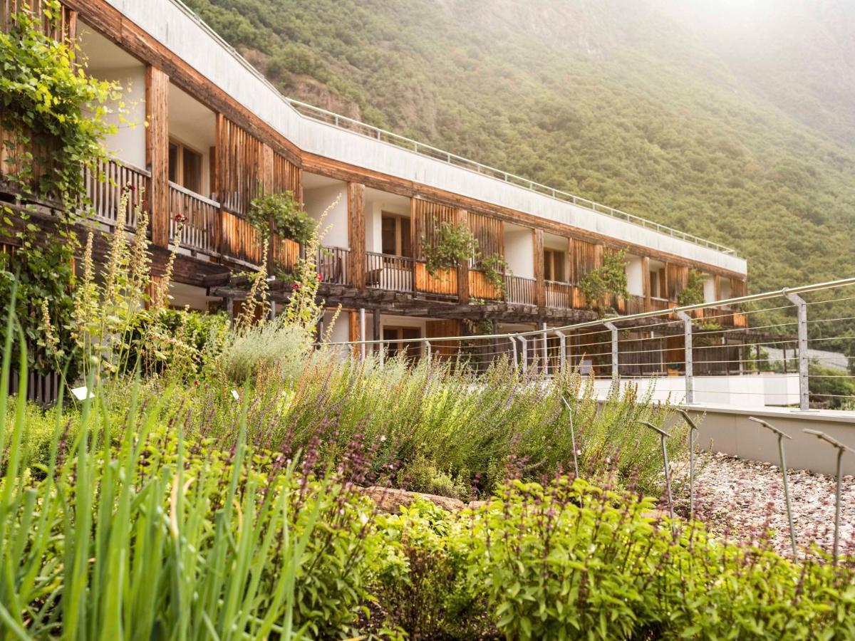Biohotel Theiner'S Garten Lana Exterior foto
